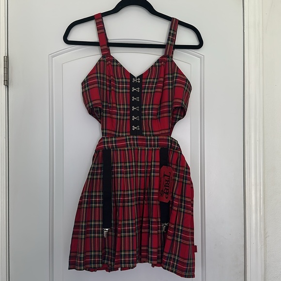 NWT Tripp NYC Red Plaid Mini Dress Sz M - Picture 2 of 10